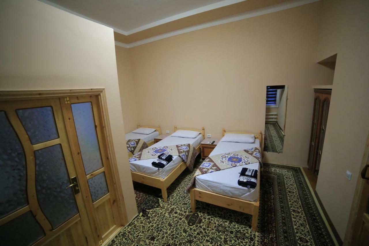 Parviz Guest House Bukhara Bagian luar foto