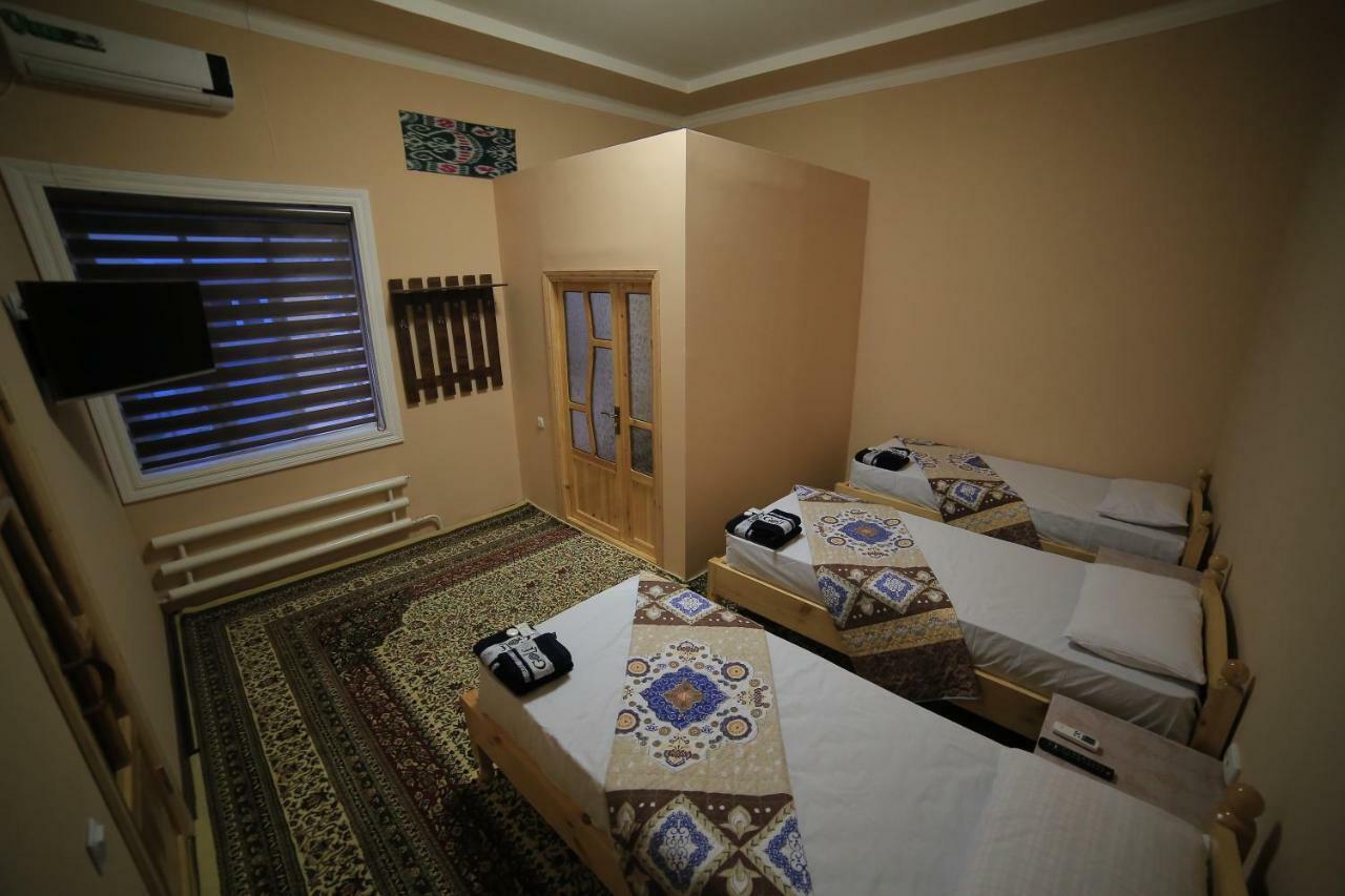 Parviz Guest House Bukhara Bagian luar foto